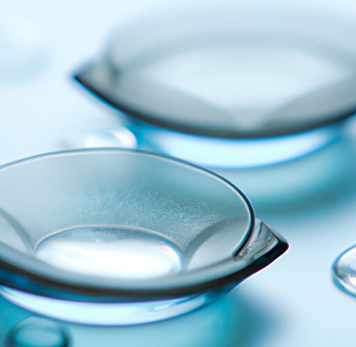 How to Remove Protein Buildup from Contact Lenses
