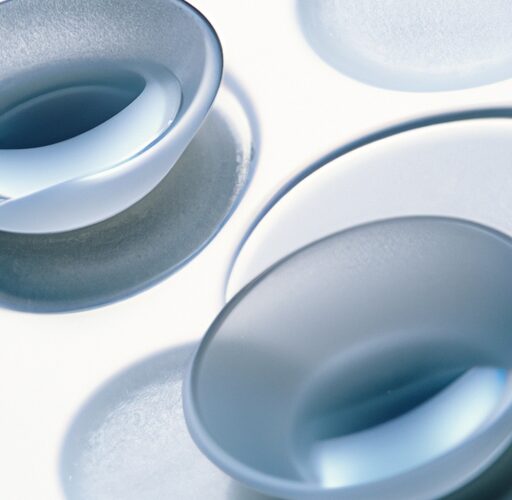 What Is a Hybrid Contact Lens Prescription?