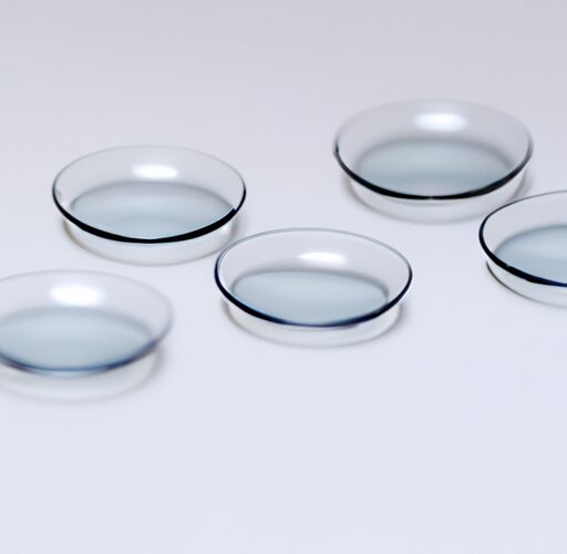 Contact lenses for frequent flyers: What to consider