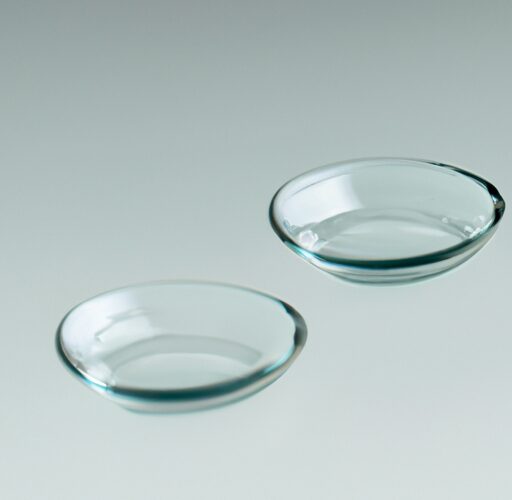 The Pros and Cons of Silicone Hydrogel Multifocal Contact Lenses