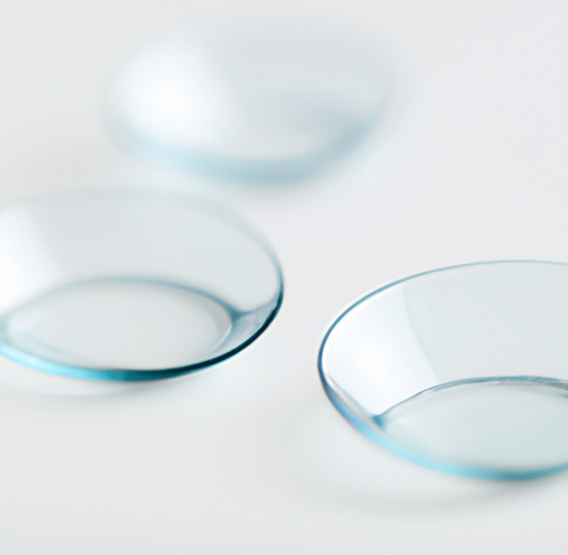 The Benefits of Using Contact Lens Solutions with Antioxidants