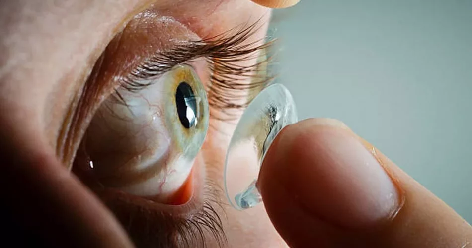 "Stay Safe this Halloween: Important Advisory for Brits on Wearing Contact Lenses"