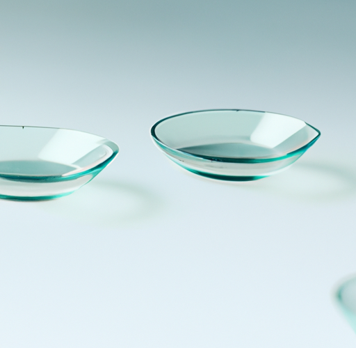 Soft Contact Lenses vs. Hard Contact Lenses: Which is Right for You?
